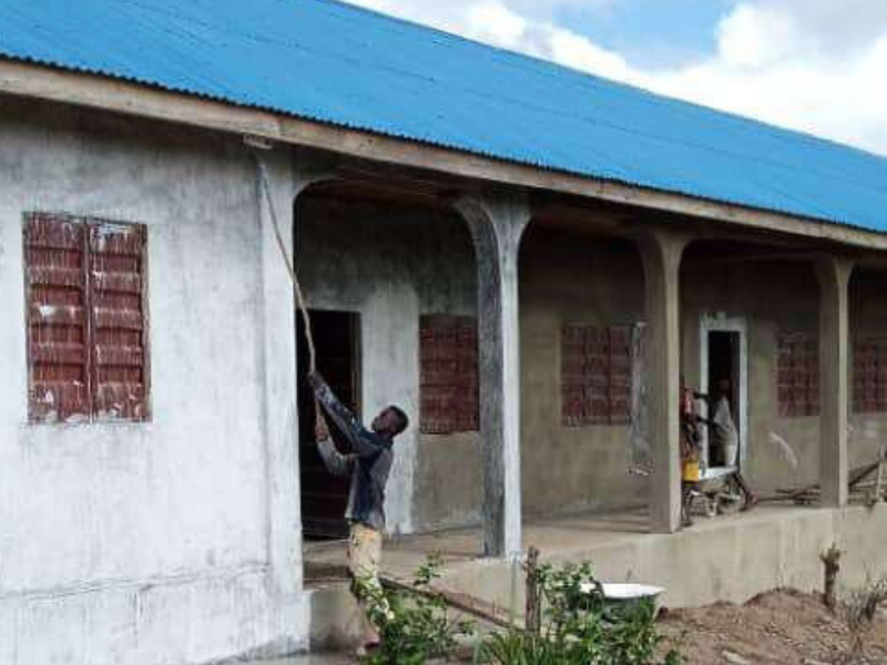 Sierra Leone, la nuova scuola è quasi finita