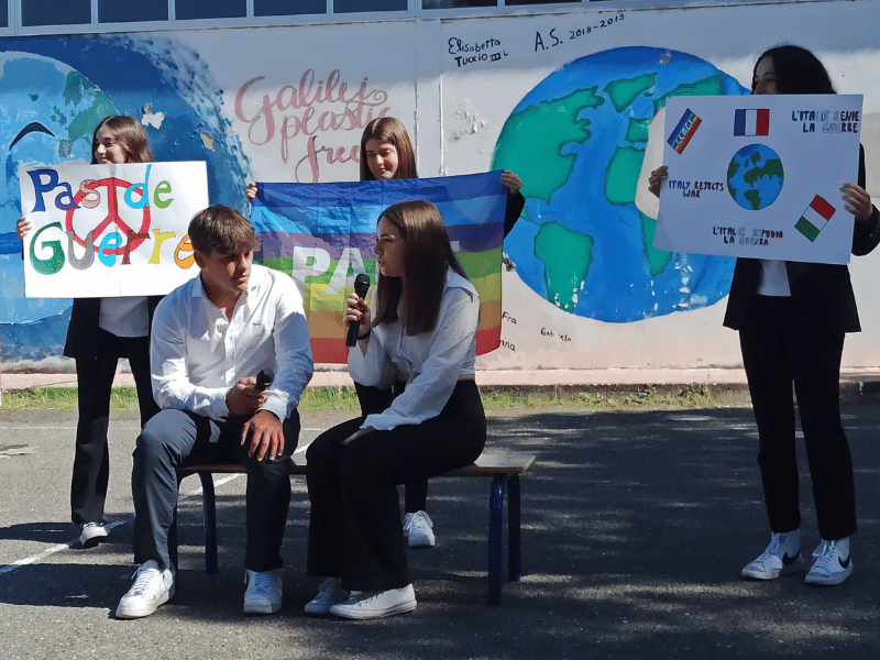 LP in Catania - for world peace