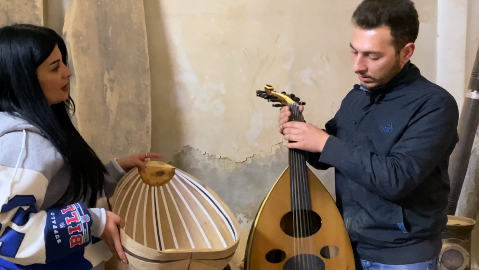 In Siria, Milad costruisce l'oud grazie a RestarT