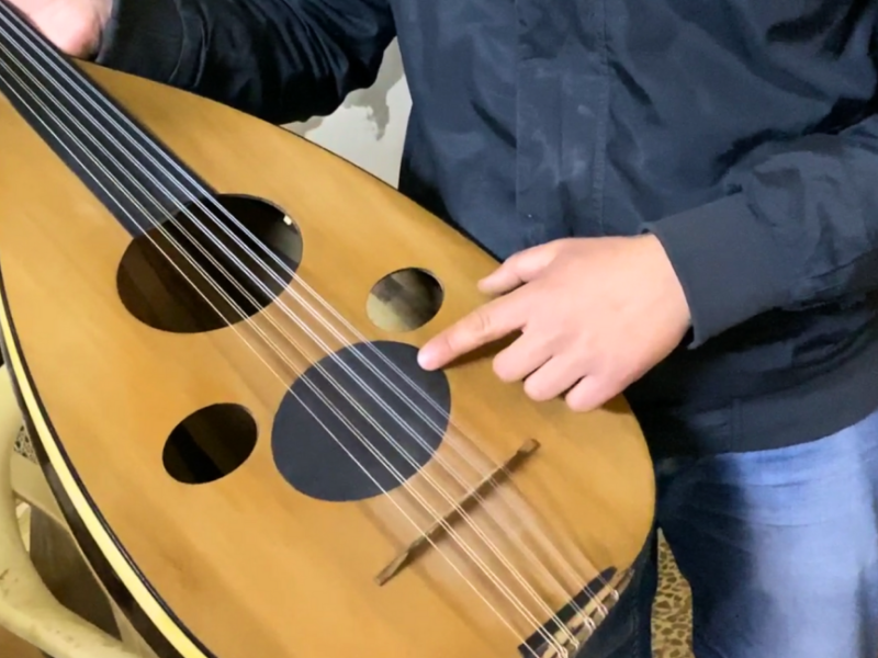 In Siria, Milad costruisce l'oud grazie a RestarT