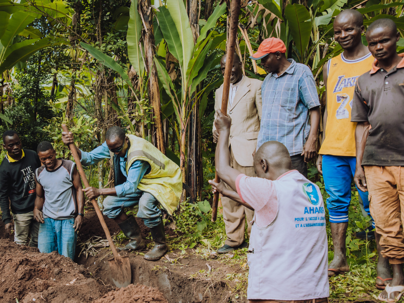 Cibitoke (Burundi): "L'acqua ci cambierà la vita"